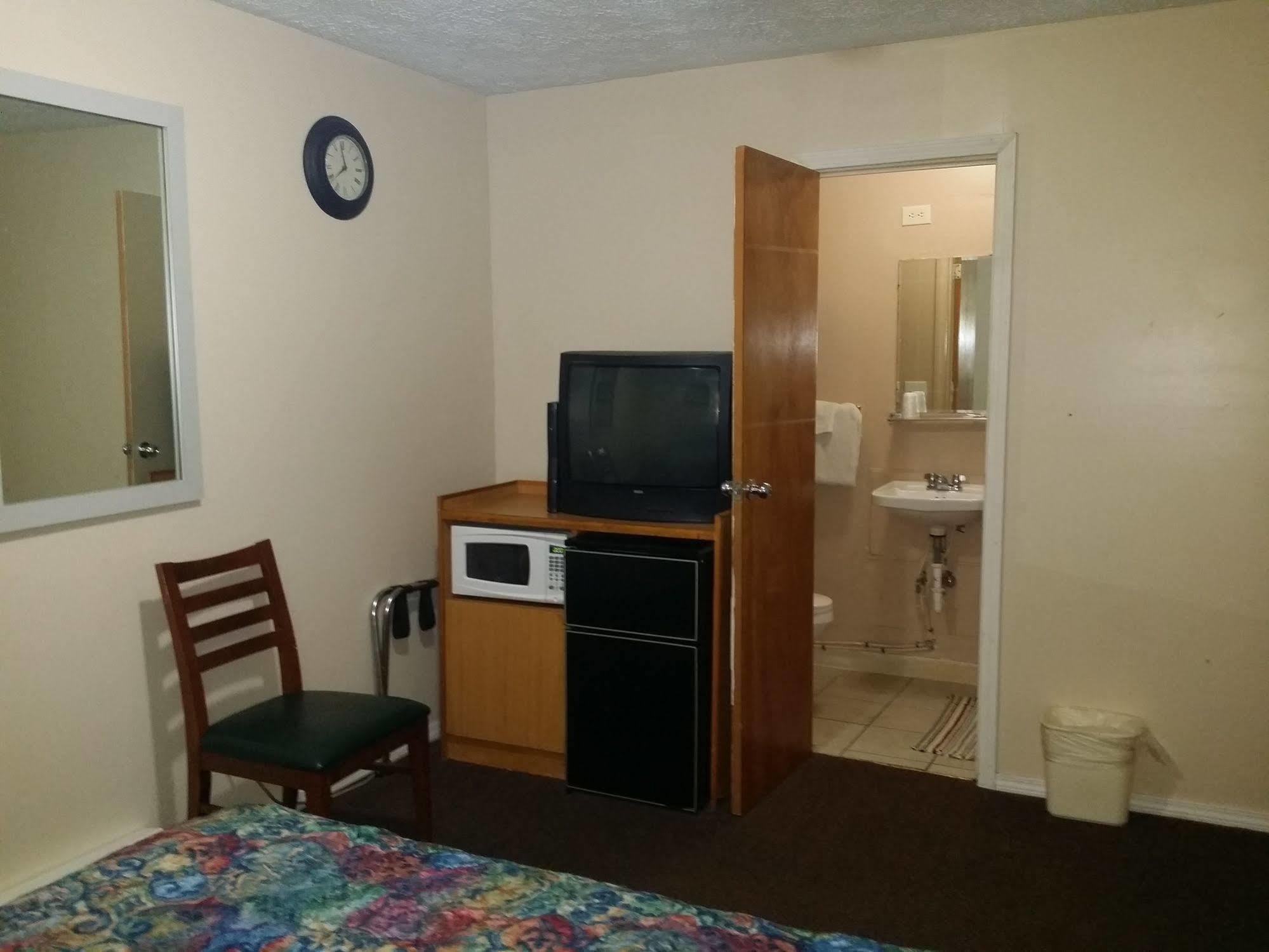Rosemount Motel 2*