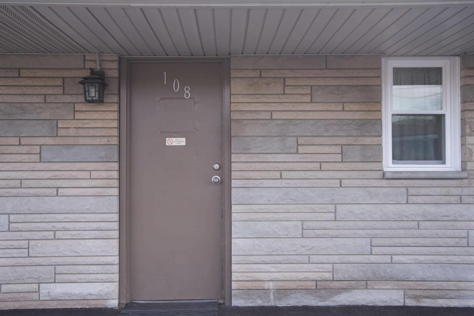 Rosemount Motel