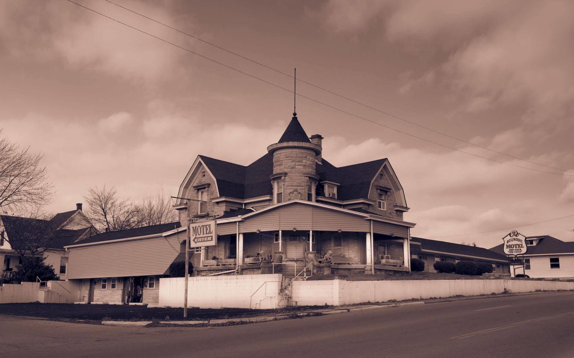 Rosemount Motel 2*